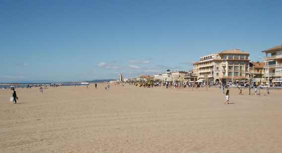 Sandy beaches of Valras Plage